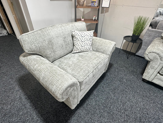 Cotswold Lovechair