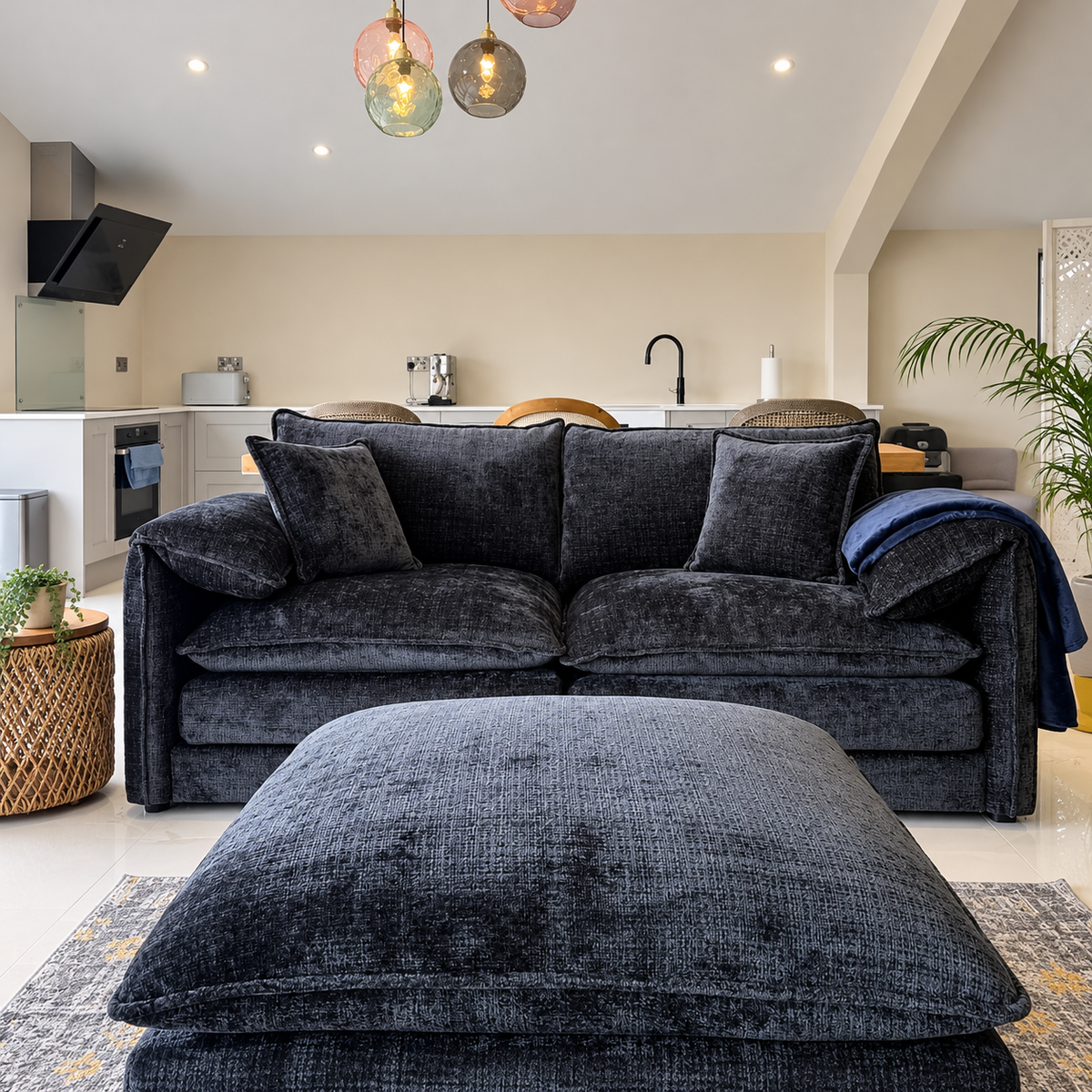 Sienna 3 Seater in Black